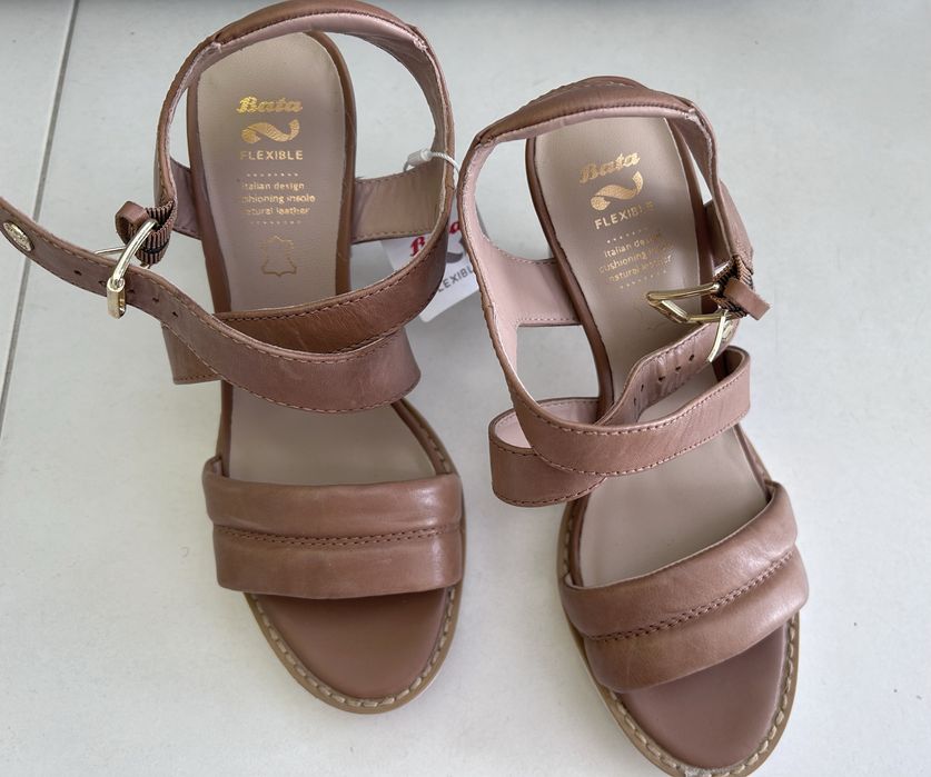 Дамски сандали Bata