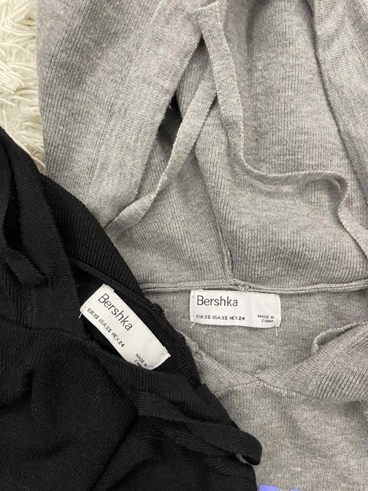 Два суитъра / елечета сив и черенxs