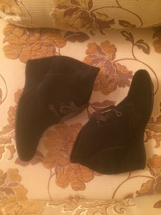 Ботинки женские замшевые