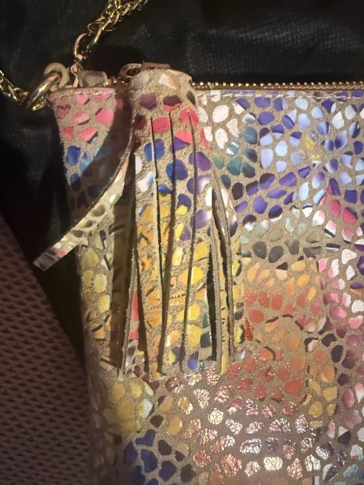 Дамска чанта с дръжка на италианската марка Roberto Verino