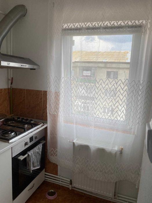 Apartament 2 camere, decomandat, oraș Călărași, jud. Călărași
