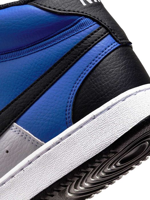 НОВИ Обувки Nike Court Vision MID NN
EUR 45 номер