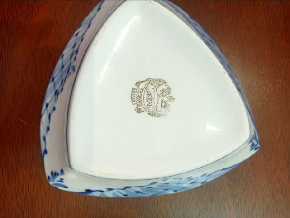 Посуда для сервировки Гжель