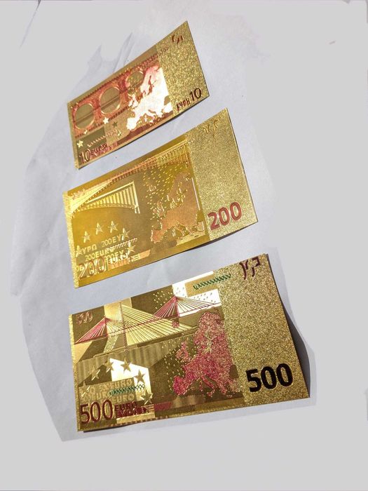 Bancnota, bancnote, dolari, euro, aurii,