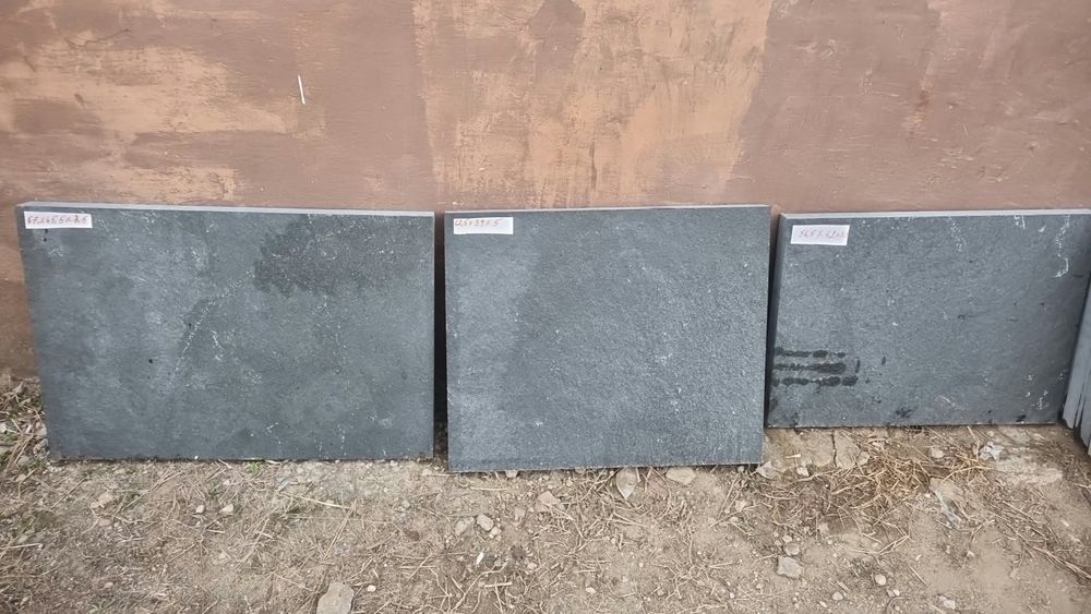 Piatra vulcanică pentru gătit/ gratar