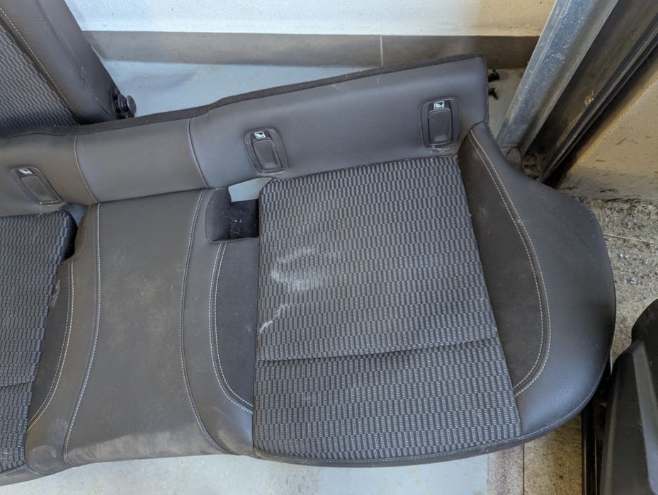 Bancheta spate Opel Insignia Z18