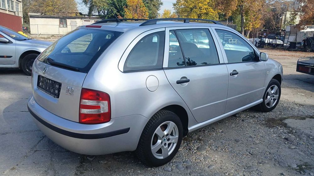 Dezmembrez Skoda Fabia 1.4 Diesel DIN 2004 - BNM
