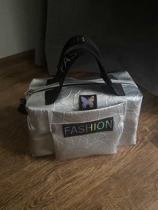 Дамска раничка сребро