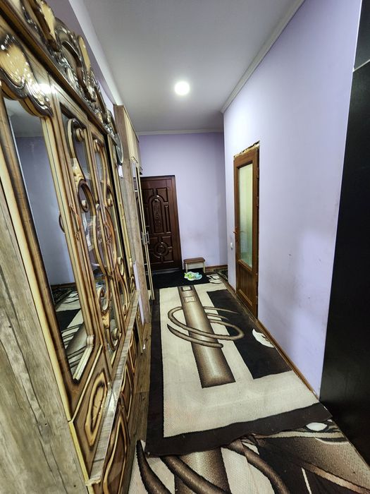 Продается срочно 2 х комнатная квартира  50 м², с мебелью и техникой.