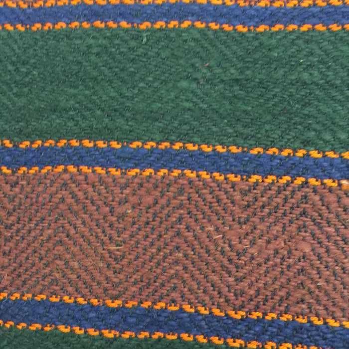 Traverse țesute manual