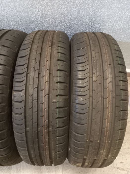 4 броя 165 60 15  continental