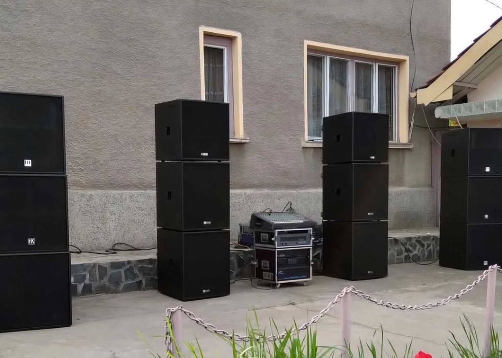 HK R Serie 4 Acoustic па системи