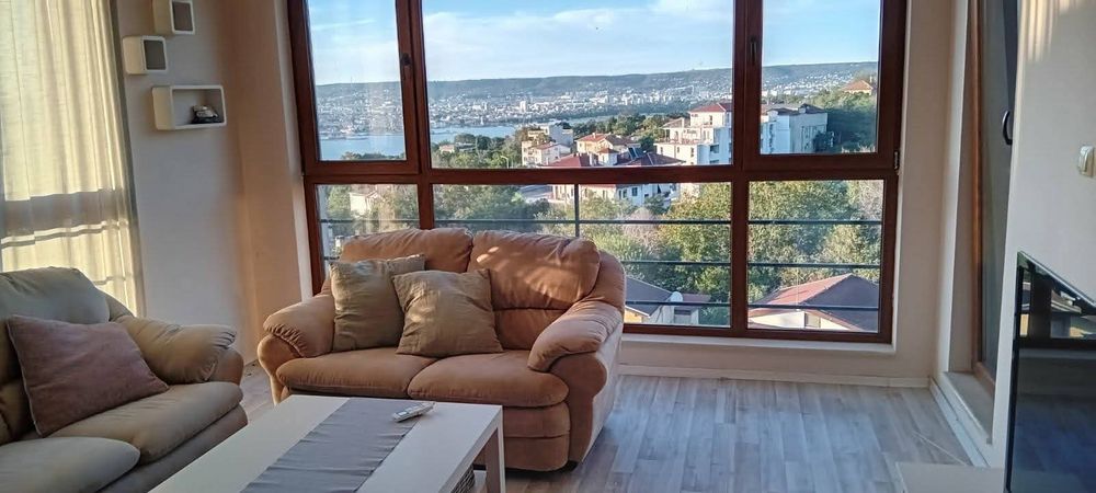 Двустаен апартамент с нескриваема морска панорама