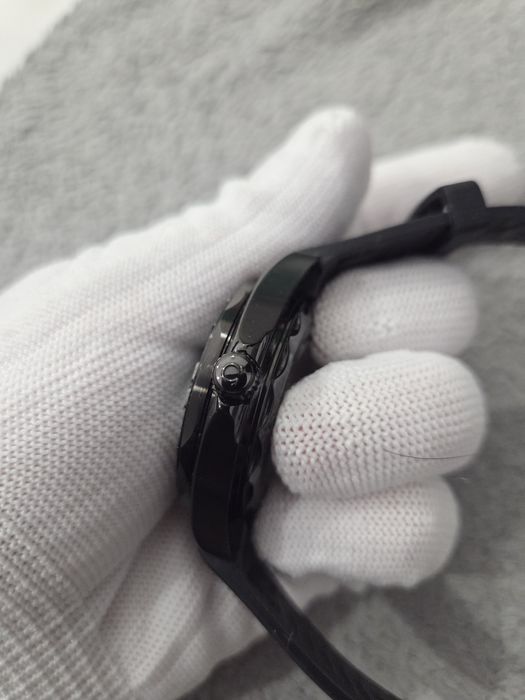 Часовник Omega - Seamaster Diver Full Black 300M