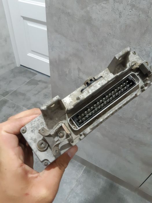 Ебу мозги Mercedes 190