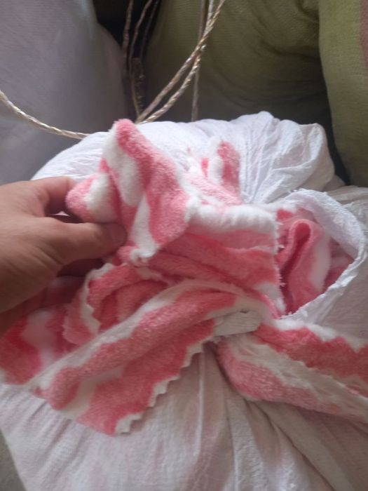 Mikrofiber sochiq matosi qoldiqlari tekinga bervoramiz  shlab chiqaris