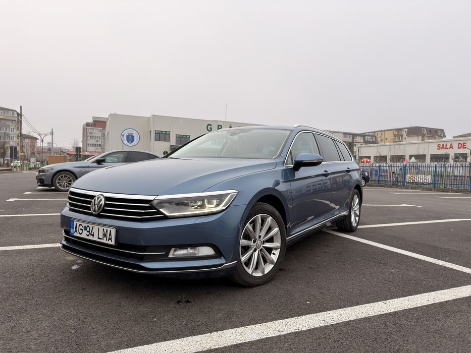 Vând VW PASSAT Highline (B8) Motor 1.6 – 120 CP DSG BLUEMOTION (2015)