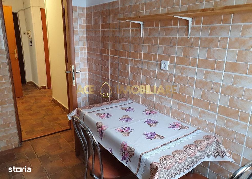 2 Camere de inchiriat | Titan | Metrou |  Mobilat