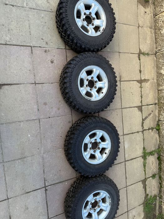 Гуми Forward Safari 540 235/75/15 с джанти