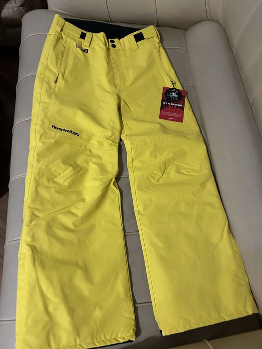 Чисто нов сноуборд / ски панталон Horsefeathers
