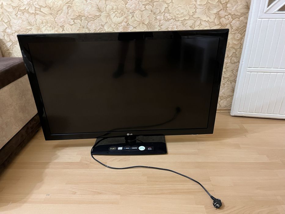 Продам телевизор