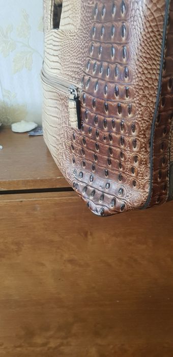 Сумка женская  модная