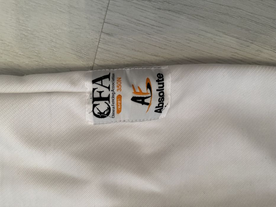 Продам форму для фехтования