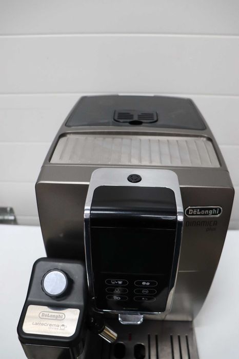 Кафемашина DELONGHI Dinamica Plus ECAM370.95 18 рецепти, кана за мляко