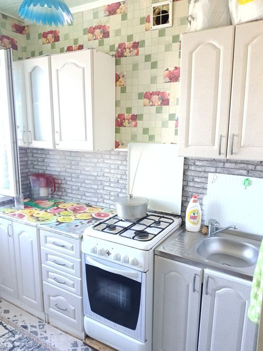 Продам 2 комн квар. 7-64/3, 5 этаж.