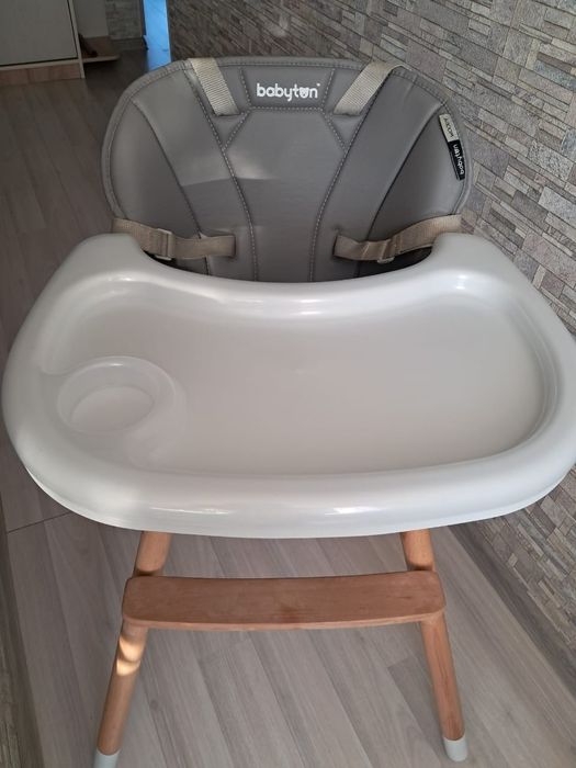 Продам стульчик для кормления