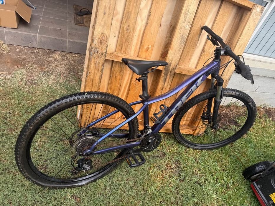 Продам велосипед Trek Marlin 5 WSD