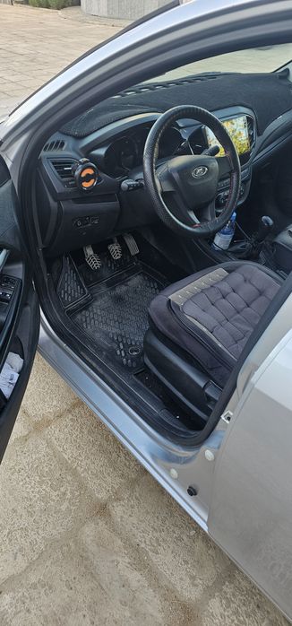 Продаю Lada Vesta 2019 г.в.