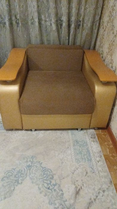 Уголок отдыха (диван с креслом и софой)