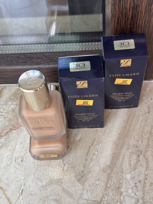 Фондьотен Estee Lauder Double Wear 4N2 и 3C3