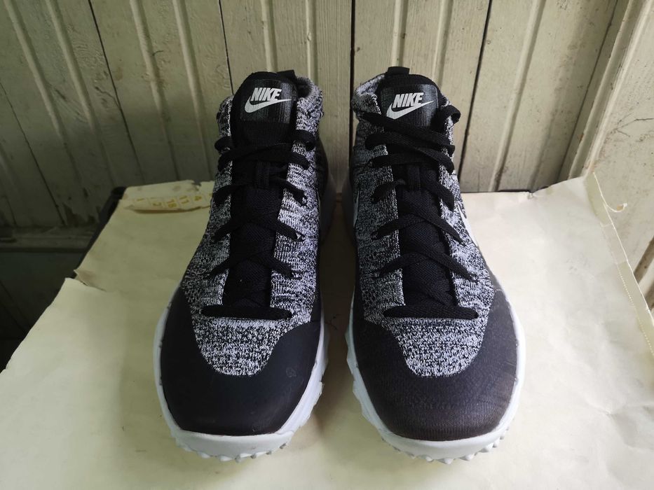 ''Nike Flyknit Chukka''оригинални маратонки 40.5 номер