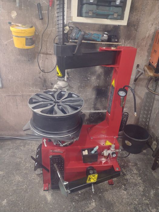 Sudor jante de aliaj pe loc.