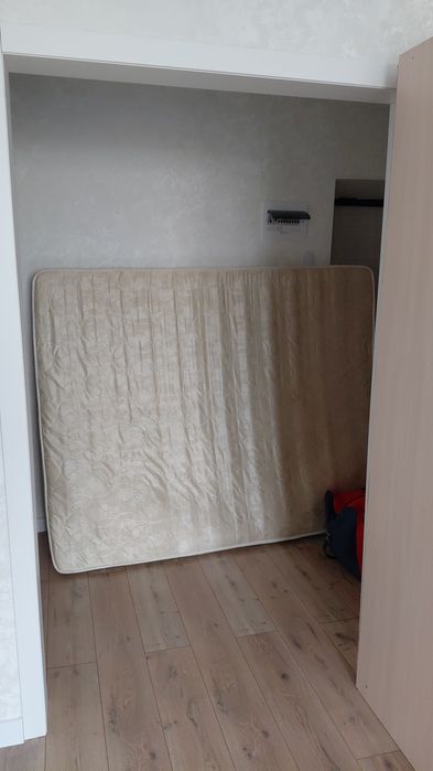 Матрац отдам бесплатно