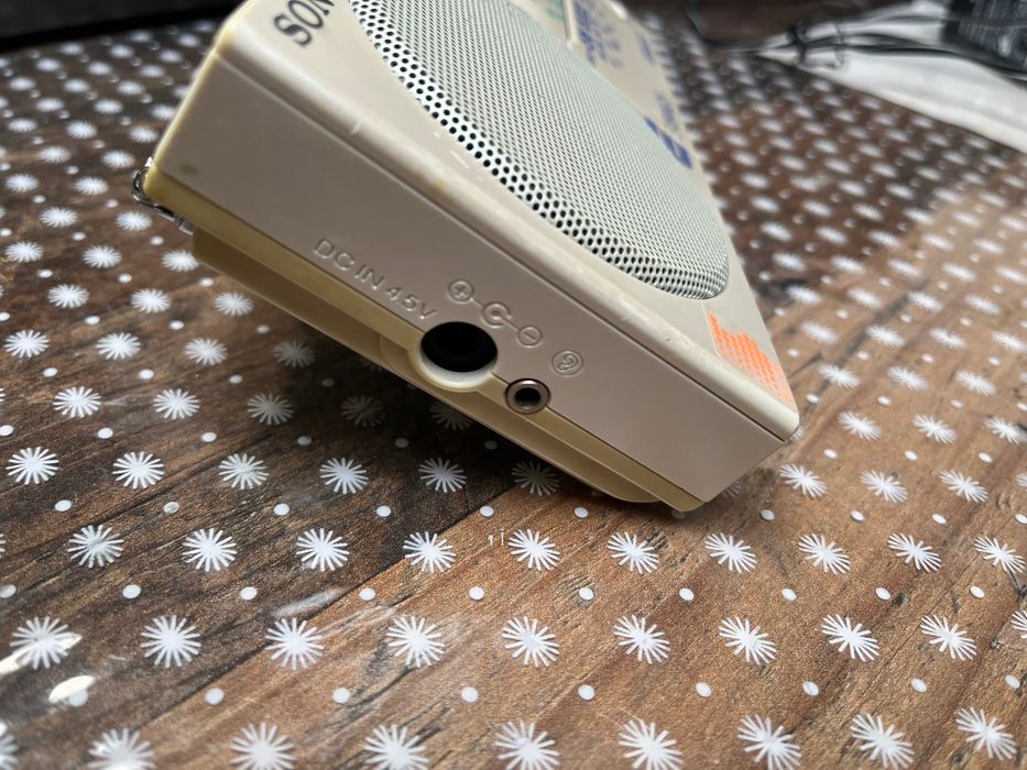 radio sony icf 22 L