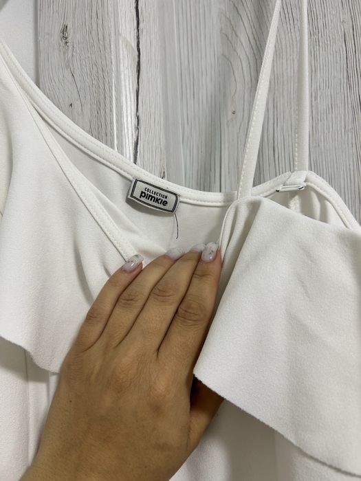 Rochie alba stare ft buna