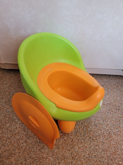 Горшок детский babyyuga
