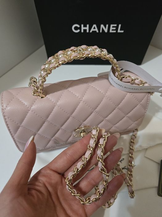 Налична чанта Chanel WOC Pearl