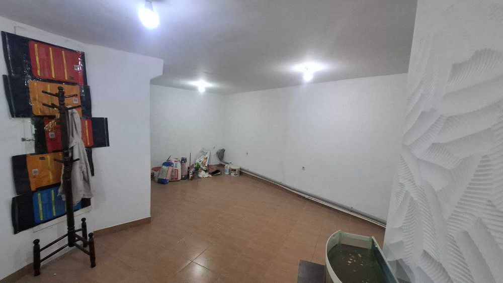 Нежилое Подвальное помещение массив кизил шарк 33кв.м