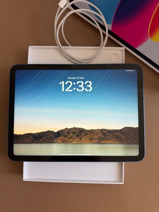 Ipad (A16) Wi-Fi + Cellular / 128GB