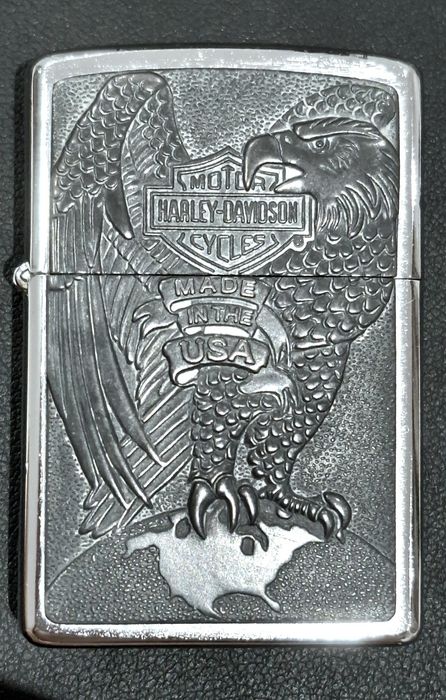 Рядък модел оригинална ZIPPO бензинова запалка