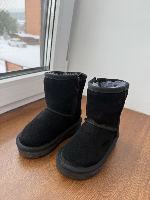 продам угги детские