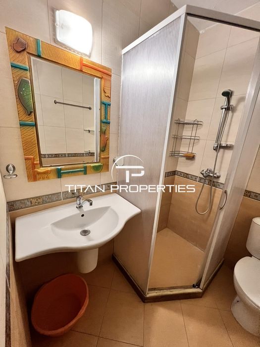 Дава се под наем Тристаен апартамент в Бургас, Център - 75 кв.м за 408 € - Снимка #8