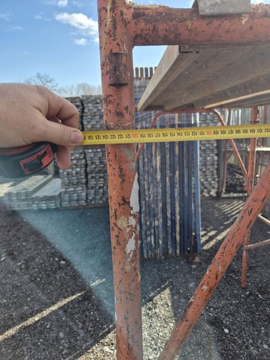 Продавам фасадно скеле 50кв 125.широко