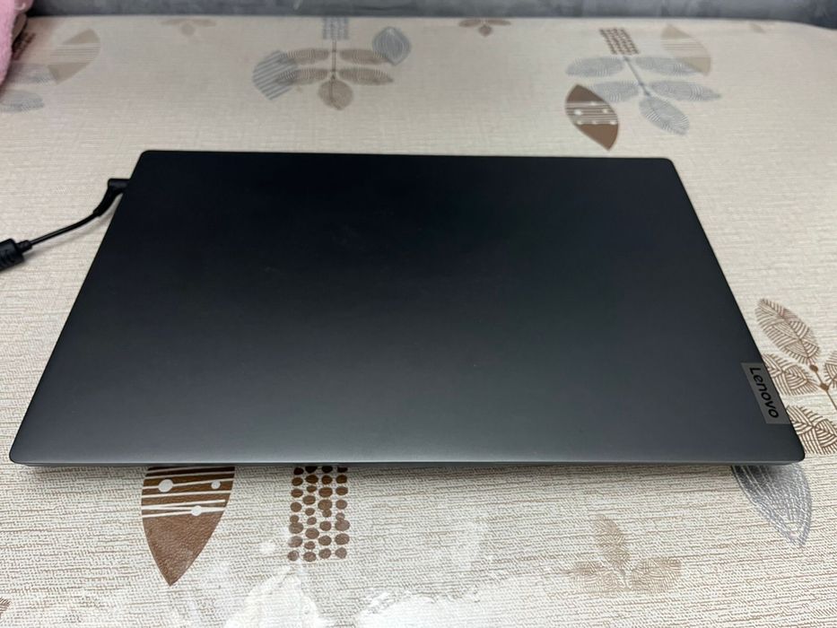 Ноутбук Lenovo IdeaPad 5
