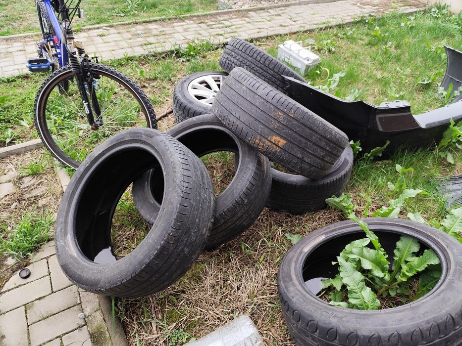 Super pret 4 Cauciucuri anvelope vara Pirelli 245 45 18
