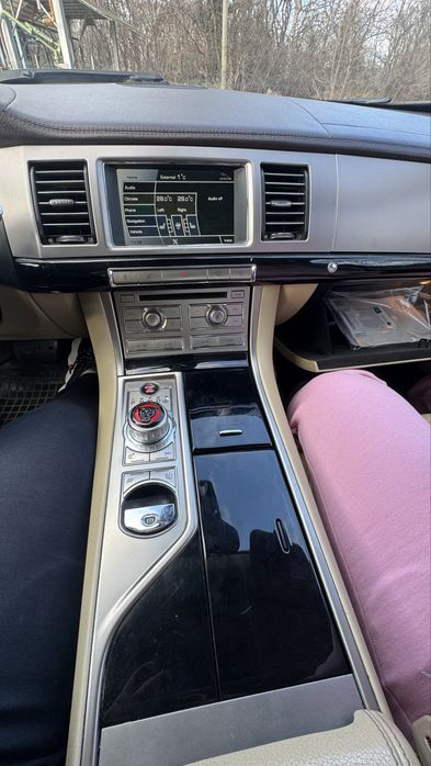 Jaguar XF 2011 EURO 5 3.0 diesel SCHIMB CU 4x4 URGENT